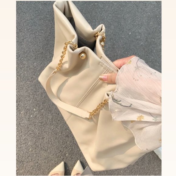 New Women\'s Bag 2022 New Summer Premium Sense This Year Popular Niche Design Sho main image 2